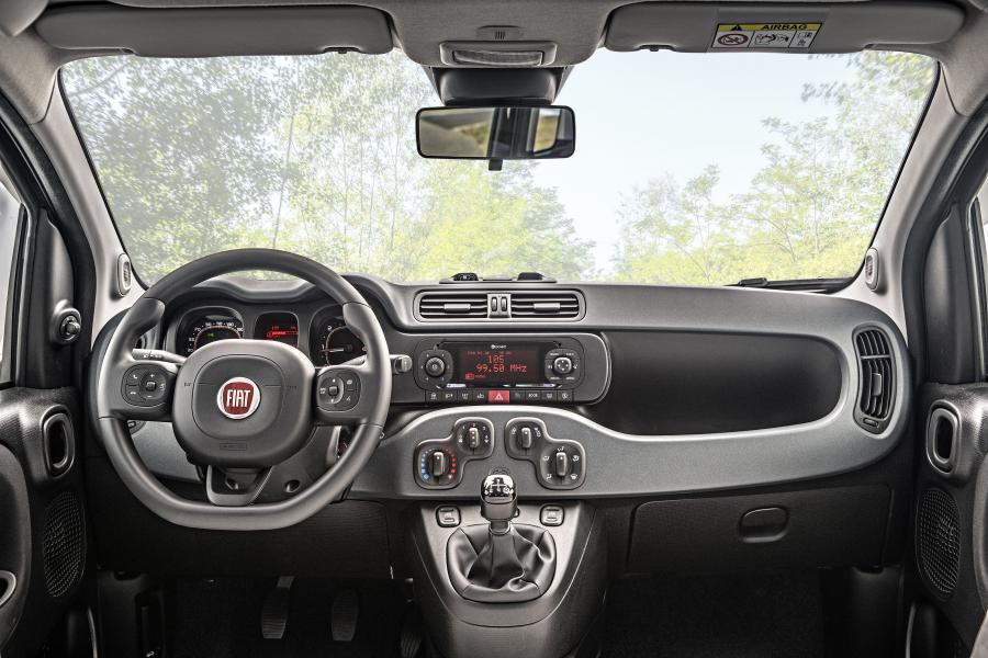 Торпедо Fiat Panda 4x4 2017 года  (фото 13 из 26)